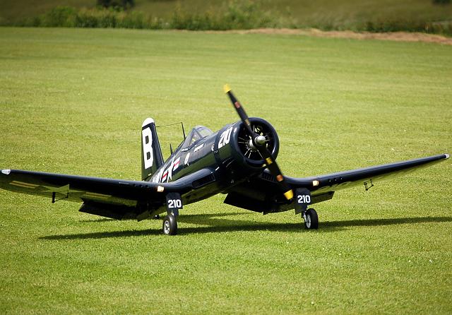 warbirdtreffen-corsair (16).jpg